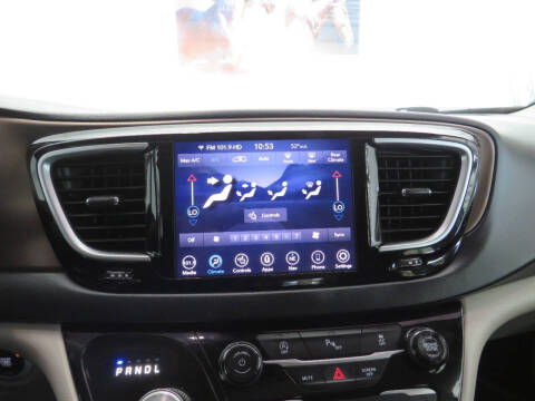 2018 Chrysler Pacifica Touring L Plus