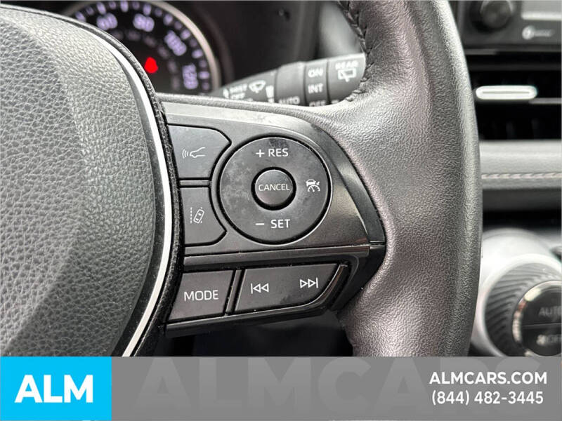 2021 Toyota RAV4 Hybrid XLE Premium