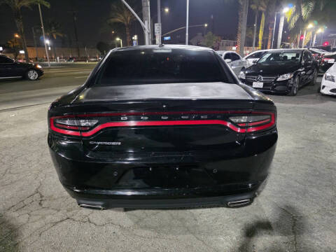 2020 Dodge Charger SXT