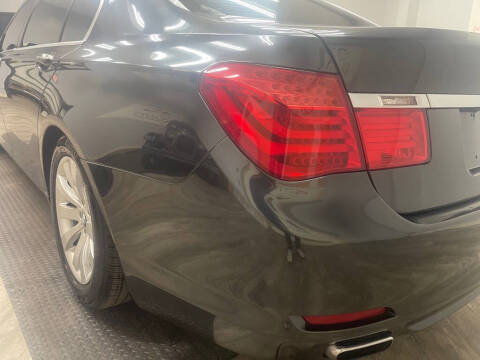 2009 BMW 7 Series 750Li