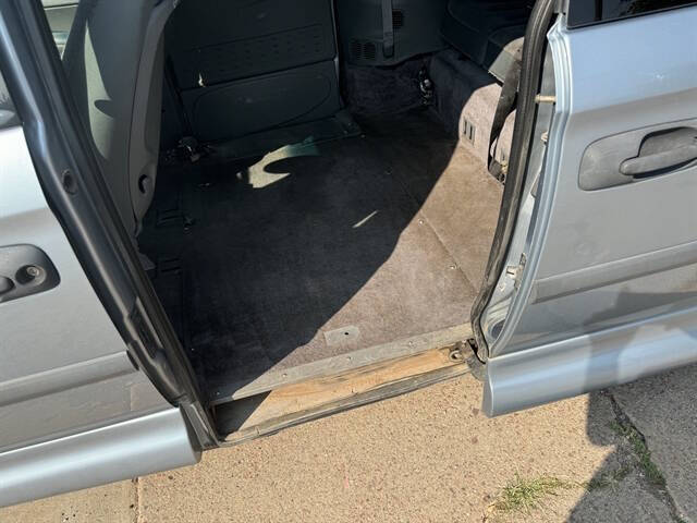 2005 Dodge Grand Caravan SE