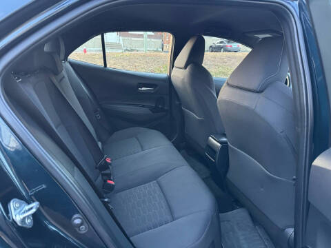 2022 Toyota Corolla Hatchback SE