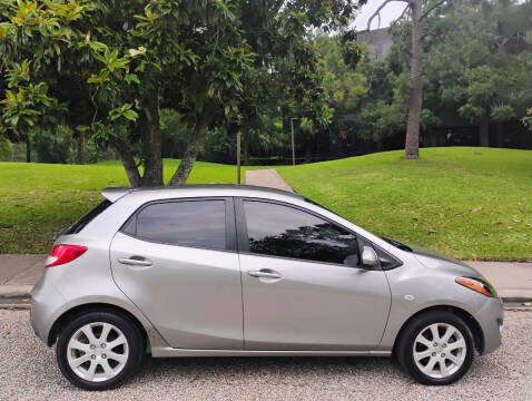 2011 Mazda MAZDA2 Touring