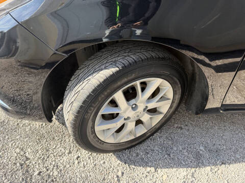 2018 Nissan Versa SV