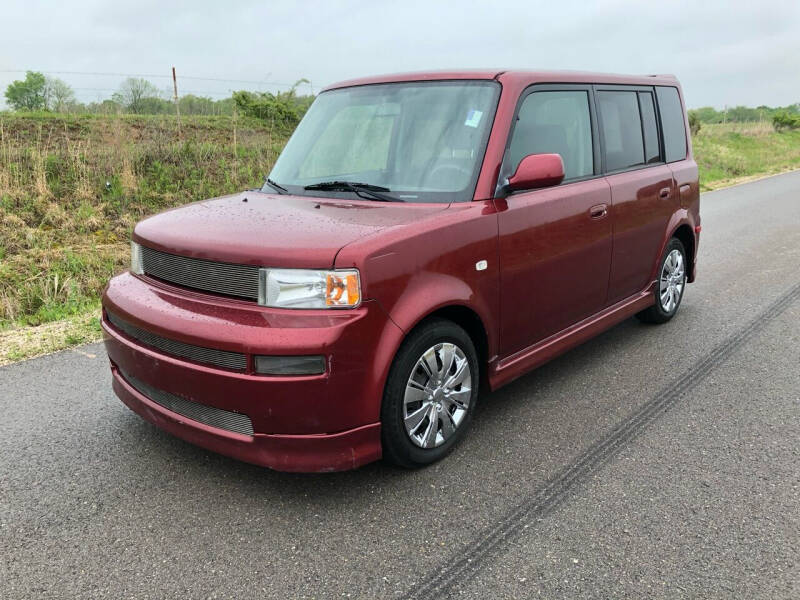 2006 Scion xB for sale at Hitt & Mis Auto in Cape Girardeau MO