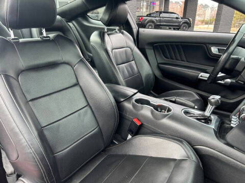 2022 Ford Mustang EcoBoost Premium