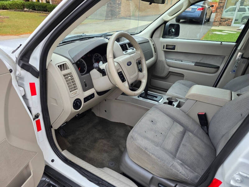 2011 Ford Escape XLT