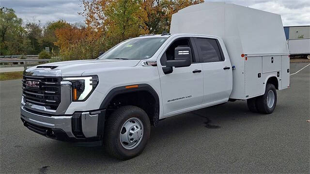 2025 GMC Sierra 3500HD