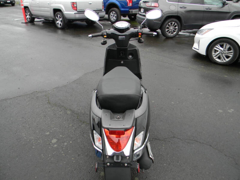2008 Lance Milan 150 (TAZH)