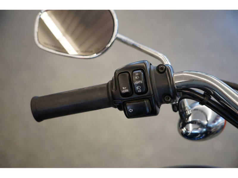 2004 Harley-Davidson XL883C