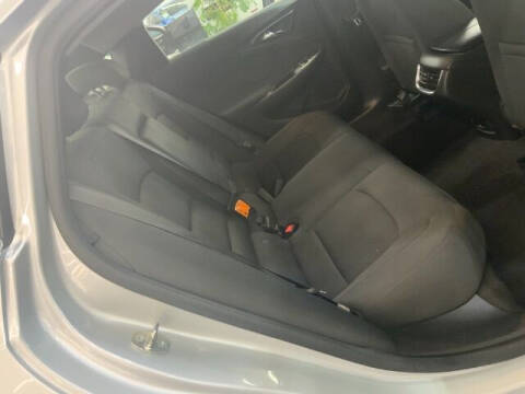 2017 Chevrolet Malibu LT