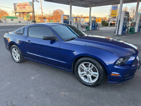 2014 Ford Mustang V6