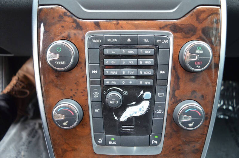 2012 Volvo S80 T6 Premier Plus