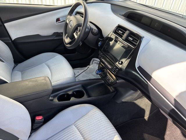 2016 Toyota Prius Two