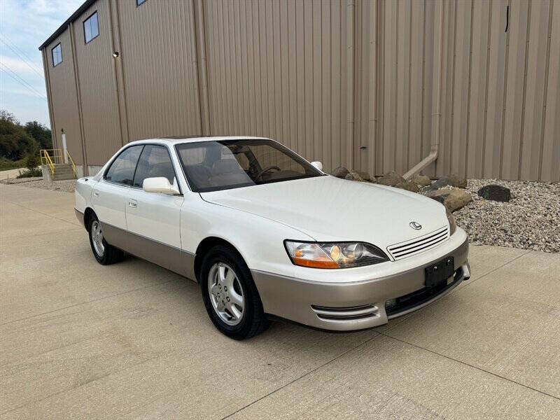 1995 Lexus ES null photo 14