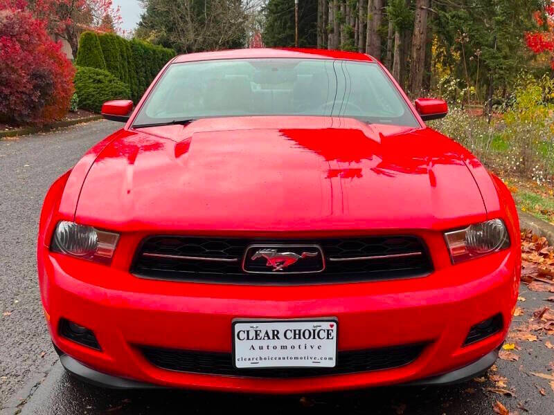 2012 Ford Mustang for sale at CLEAR CHOICE AUTOMOTIVE in Milwaukie OR