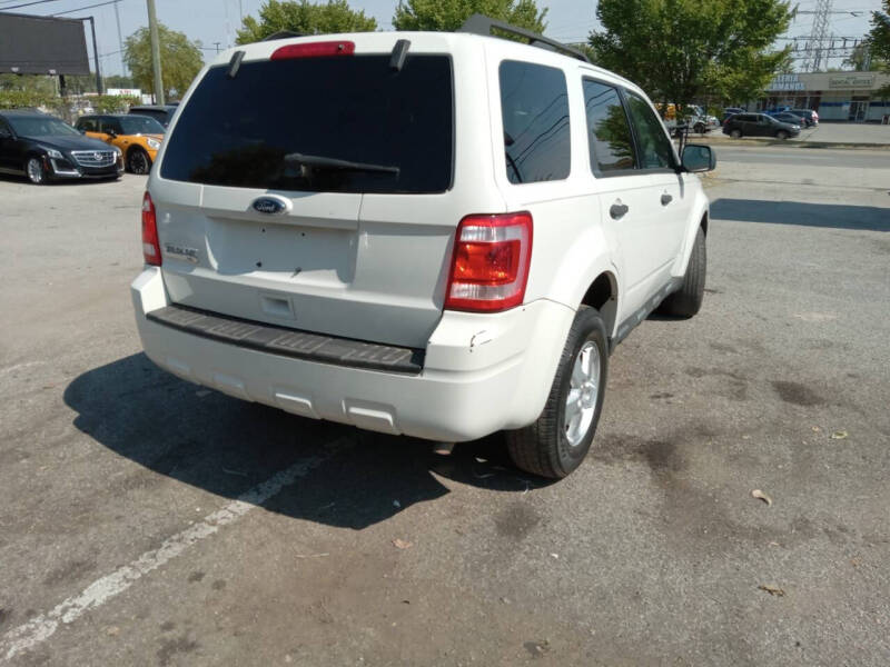 2010 Ford Escape XLT