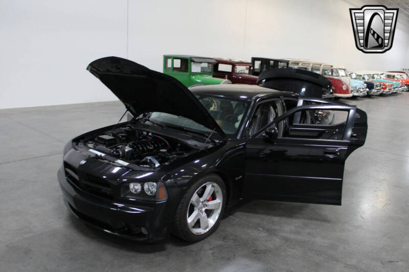 2006 Dodge Charger SRT-8