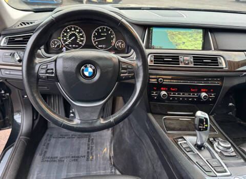 2013 BMW 7 Series 740Li xDrive