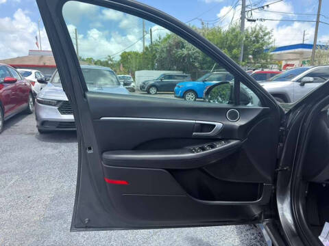 2025 Hyundai Sonata SEL Convenience