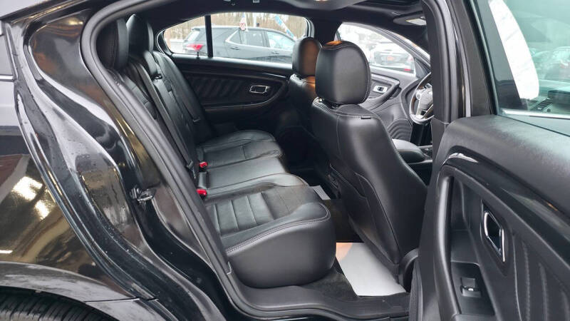 2015 Ford Taurus SHO