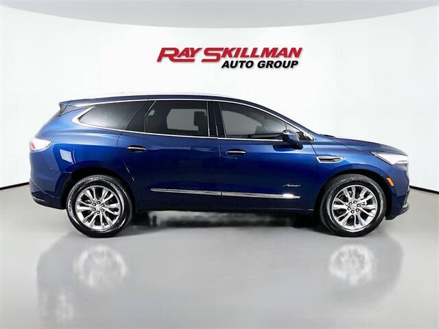 2023 Buick Enclave Avenir