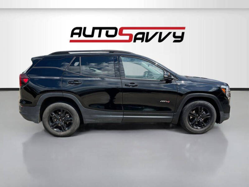 2024 GMC Terrain AT4