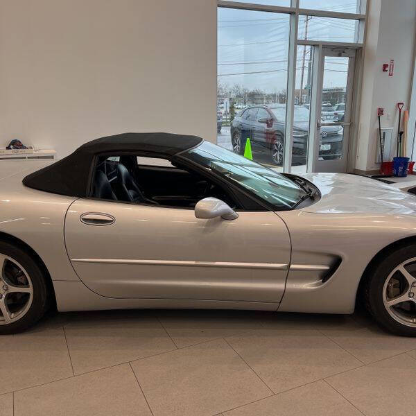 2002 Chevrolet Corvette 15