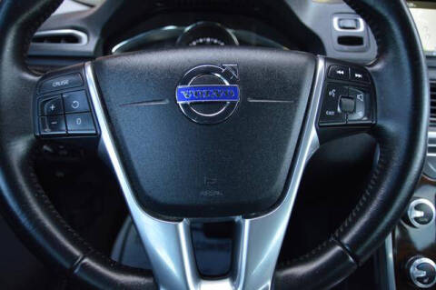 2016 Volvo XC70 T5 Drive-E Premier