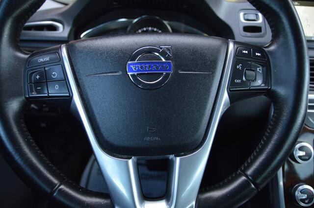 2016 Volvo XC70 T5 Drive-E Premier