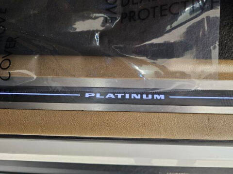 2019 Cadillac Escalade Platinum