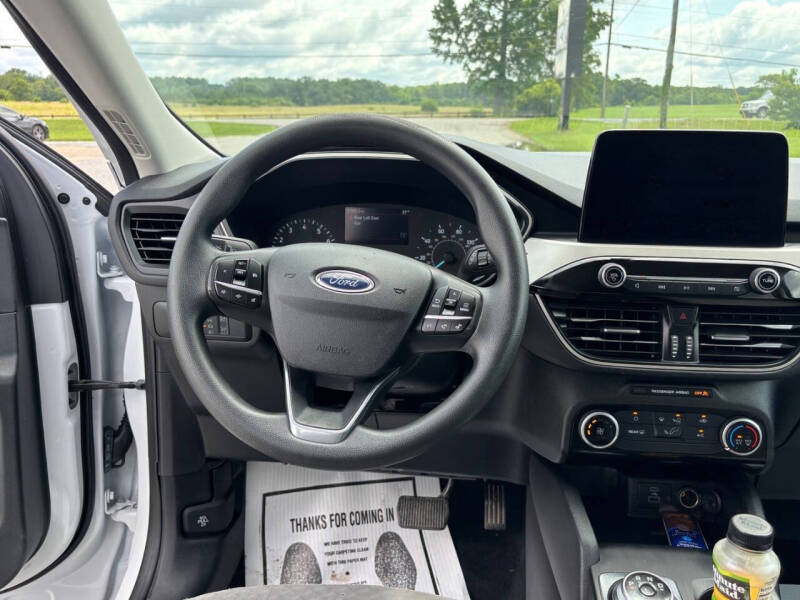 2022 Ford Escape SE