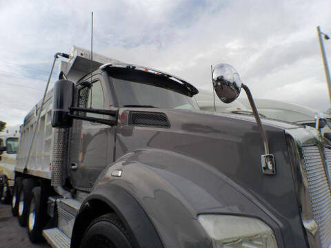2019 Kenworth T880