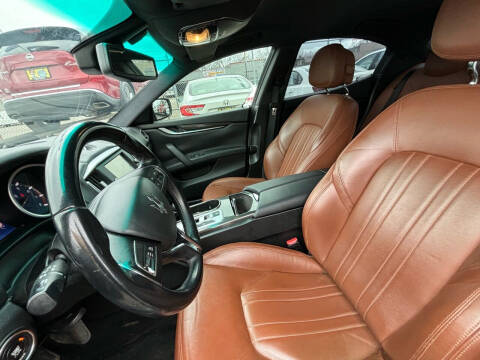 2015 Maserati Ghibli