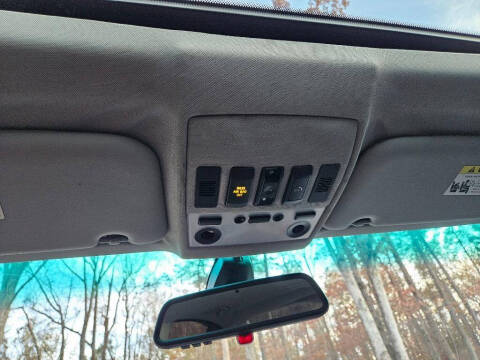 2004 BMW 5 Series 525i