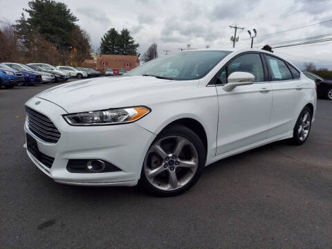 2014 Ford Fusion SE