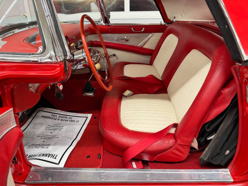 1955 Ford Thunderbird