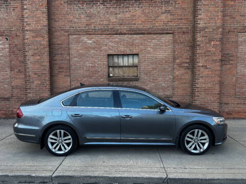 2017 Volkswagen Passat 1.8T SEL Premium