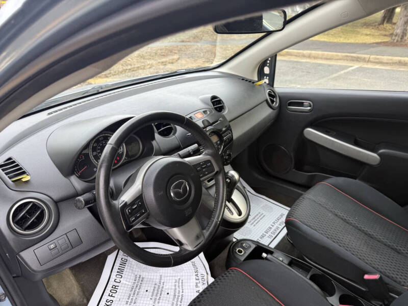 2013 Mazda MAZDA2 Touring