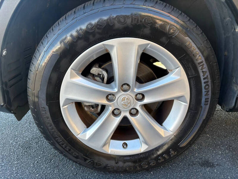 2013 Toyota RAV4 XLE