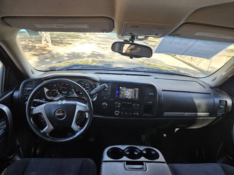 2014 GMC Sierra 2500HD SLE photo 17