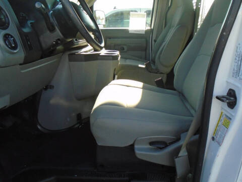 2009 Ford E-Series E-250