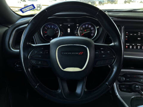 2020 Dodge Challenger SXT