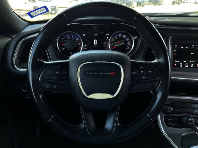 2020 Dodge Challenger SXT