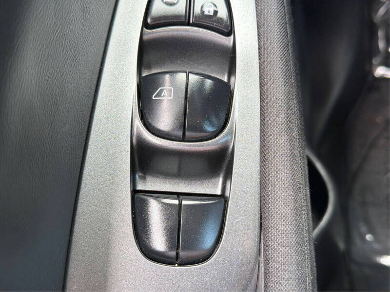 2020 Nissan LEAF S PLUS