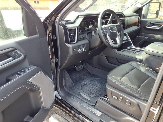 2025 GMC Sierra 3500HD