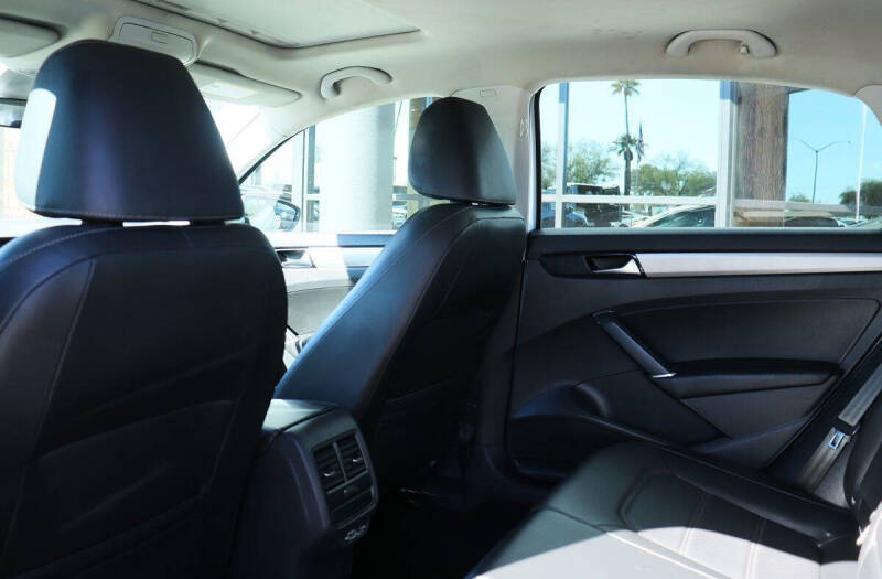 2022 Volkswagen Passat SE