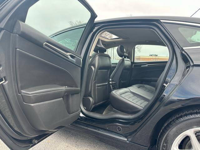 2016 Ford Fusion SE