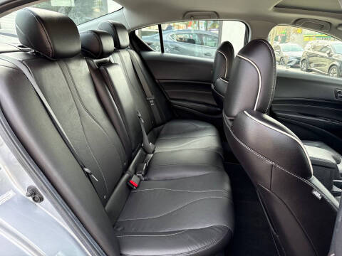 2020 Acura ILX w/Premium