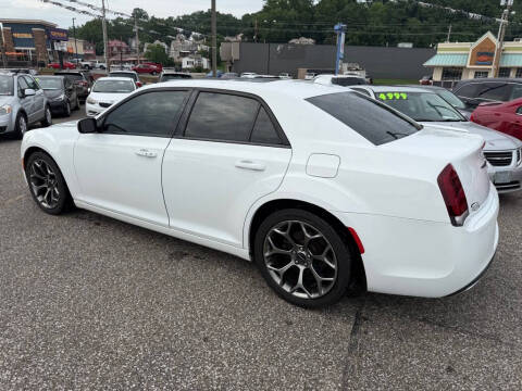 2015 Chrysler 300 S